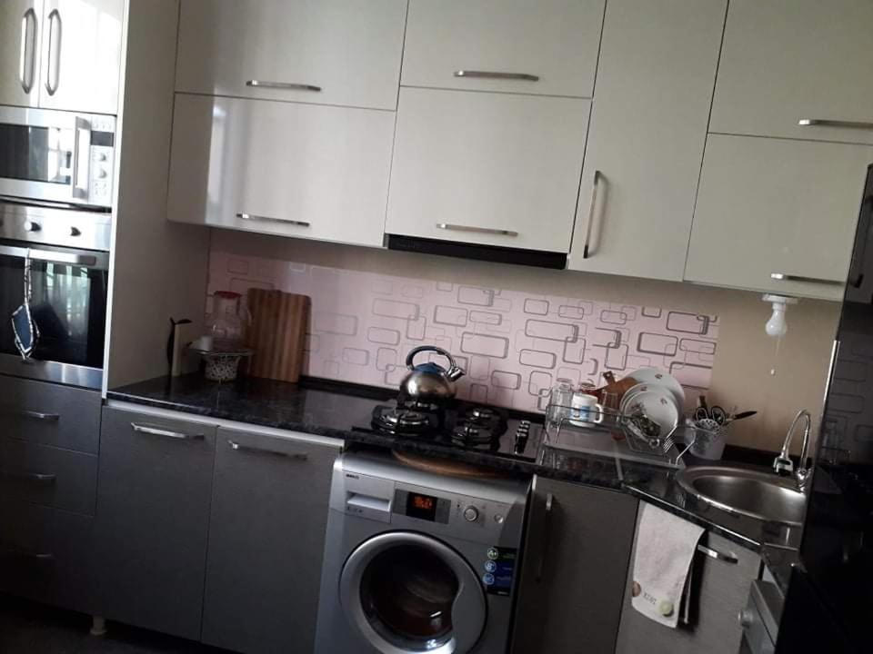 Guest House Kldiashvili Batumi Habitación foto